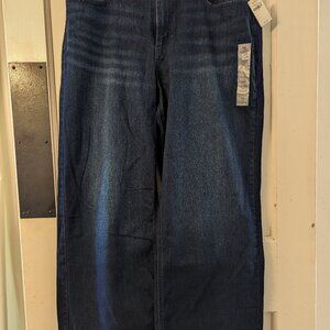 High Waisted WOW Wide Legged jeans